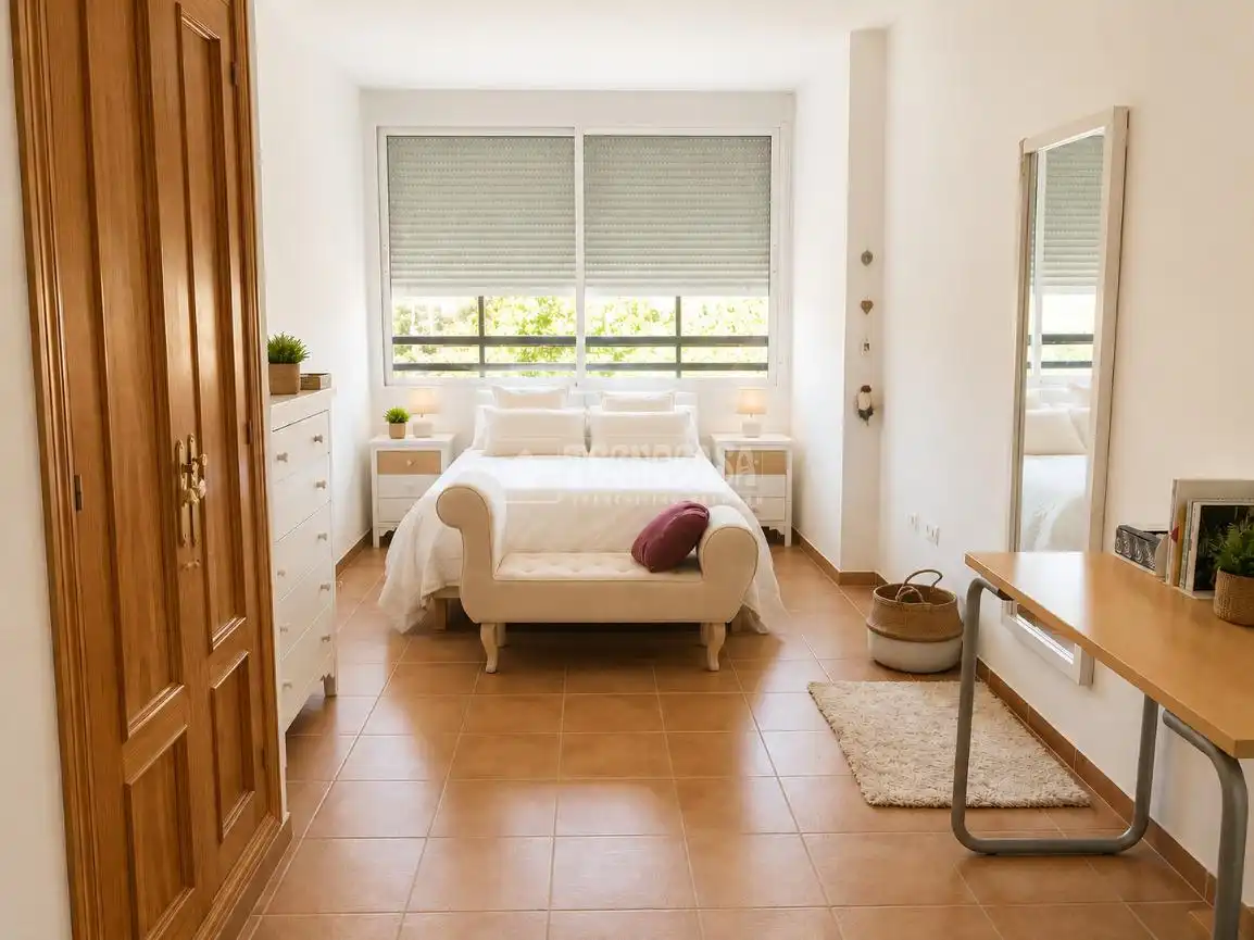 Habitación de Casa adosada en venta en Rincón de la Victoria