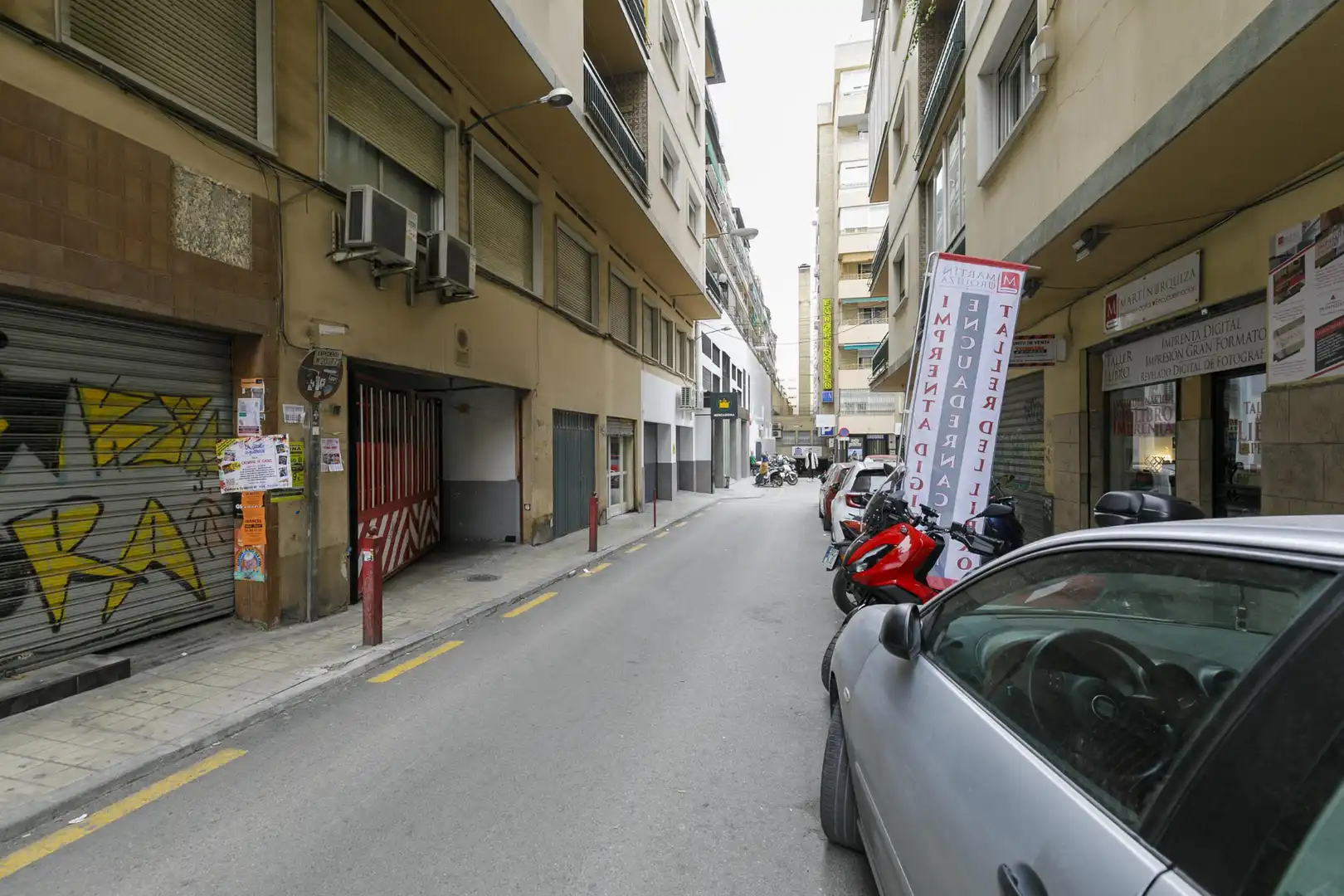 Vista exterior de Garaje en venta en Granada