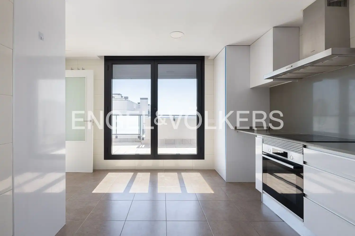 Terraza de Ático de alquiler en Valencia con Aire acondicionado, Calefacción y Trastero