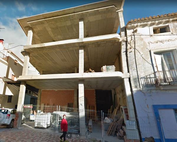 Terreno residencial en Venta en Calle Mayor en Jalance