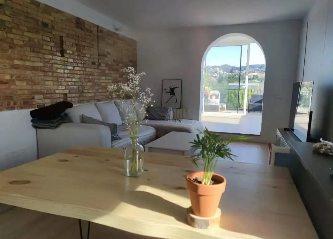Sala de estar de Ático en venta en Esplugues de Llobregat con Aire acondicionado, Calefacción y Terraza