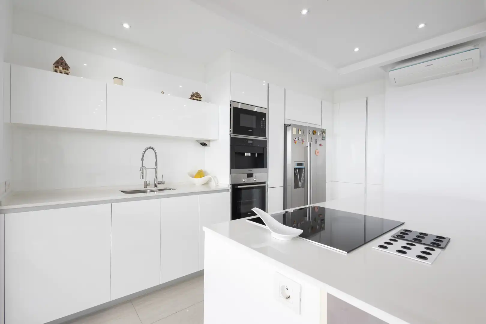 Kitchen of Detached homes for sale in Adeje  with Private garden, Terrace and Storage room