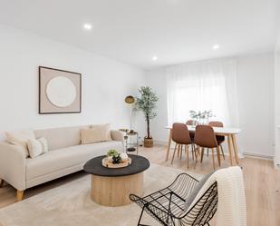 Living room of Flat for sale in Leganés  with Heating, Furnished and Oven