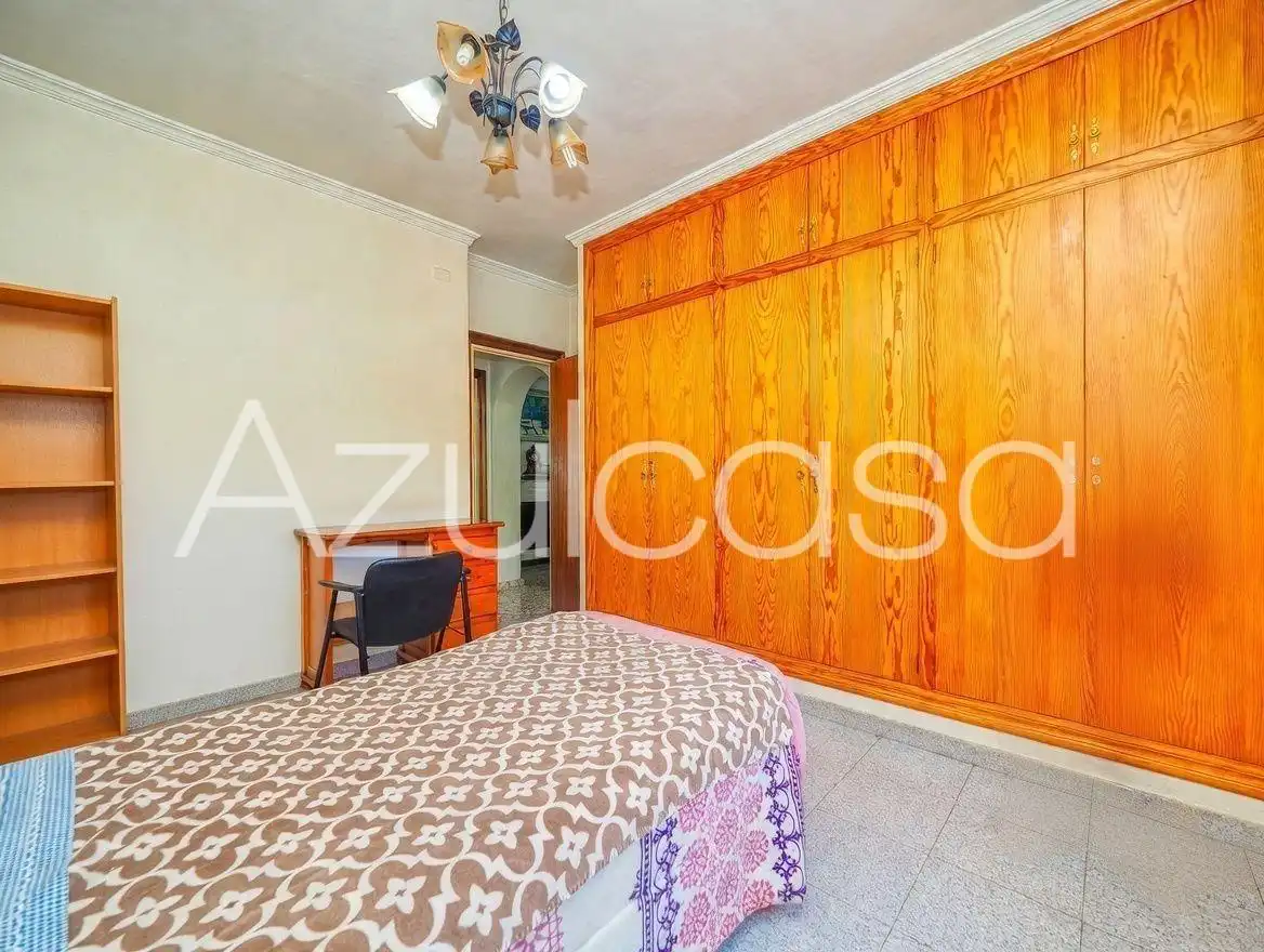 Dormitori de Casa o xalet en venda en Busot amb Aire condicionat, Traster i Piscina