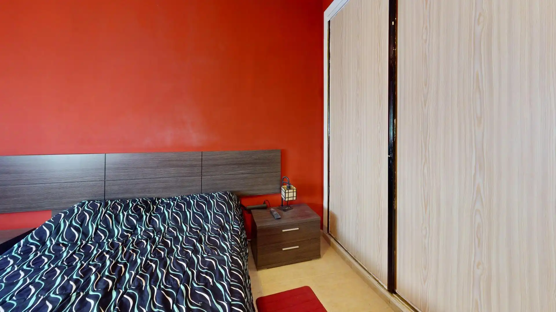 Habitación de Casa adosada en venta en Corpa con Calefacción