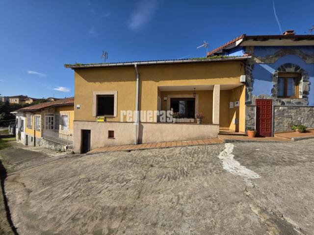 Casa-chalet en Venta en Camino Cantos en Jardín de Cantos - El Nodo