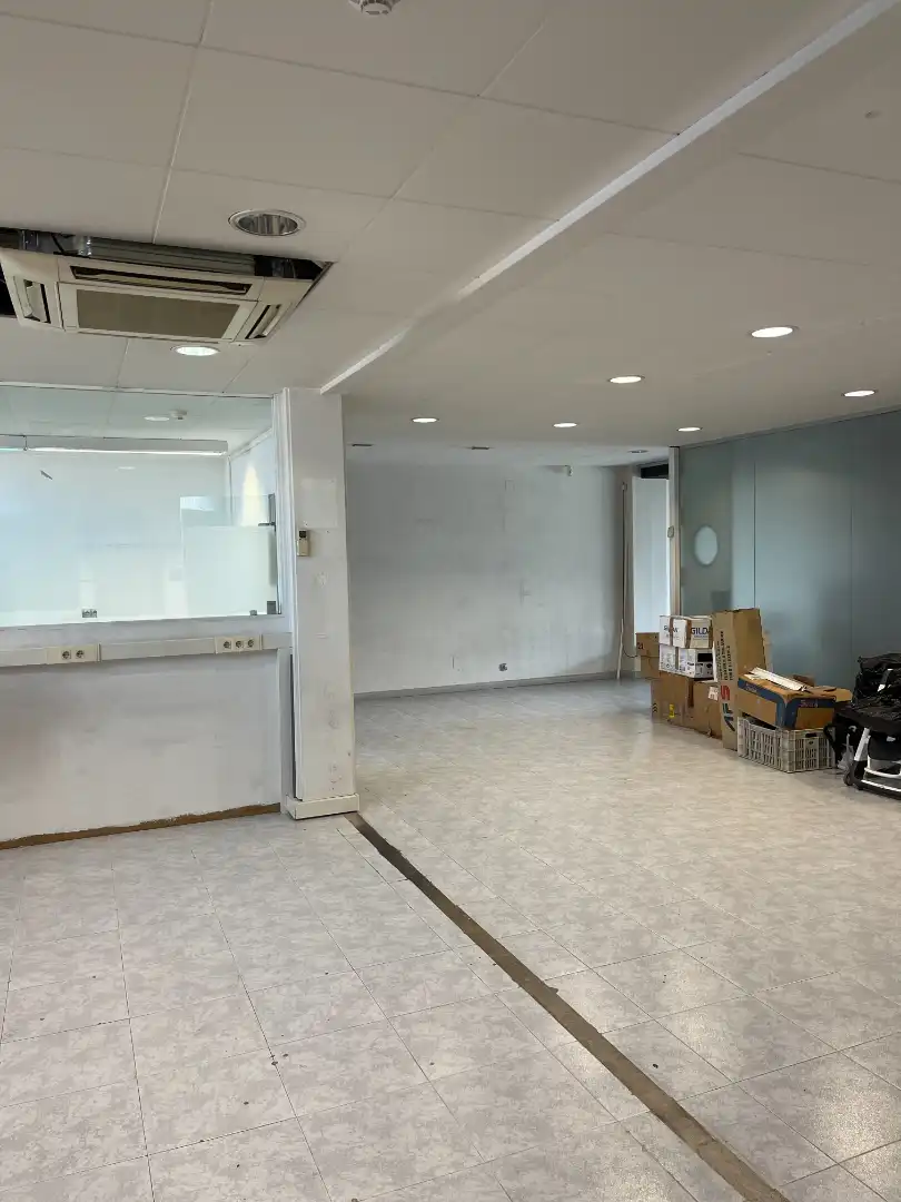 Business premises to rent in Olot, imagen 6