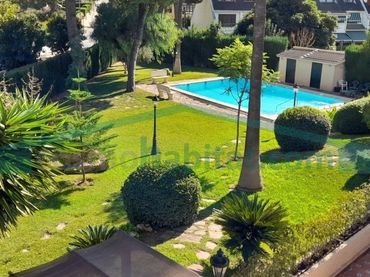 Terraced house with balcony to rent in La Cañada