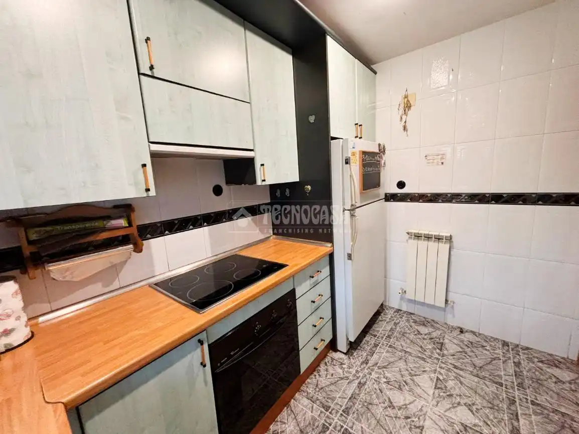Cuina de Pis en venda en Zaragoza amb Calefacció i Terrassa