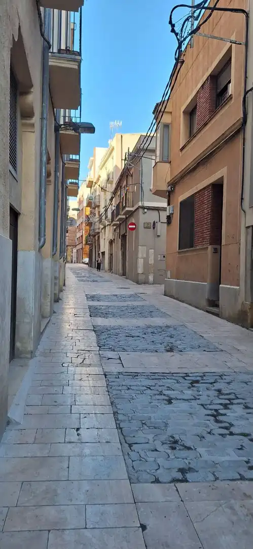 Vista exterior de Casa o xalet en venda en Reus amb Balcó