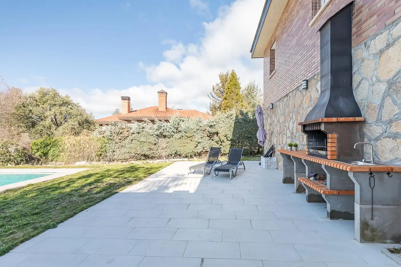 Terraza de Casa o chalet en venta en El Escorial con Calefacción, Jardín privado y Terraza