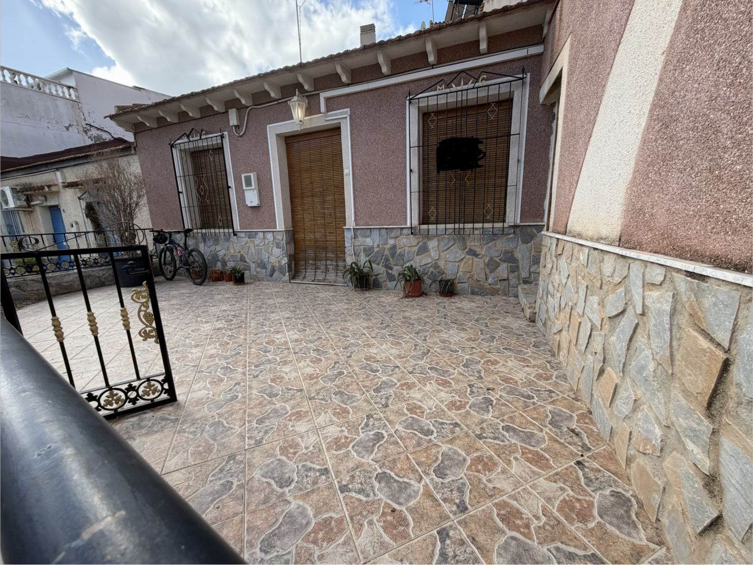 Casa o chalet en venta en LAS ESCUELAS, Montepinar - La Aparecida - Raiguero
