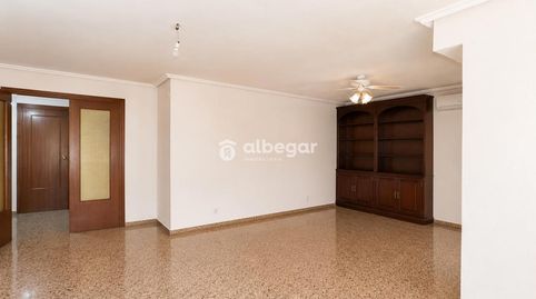 Foto 2 de Piso en venta en Malaga, Marxalenes, Valencia Capital