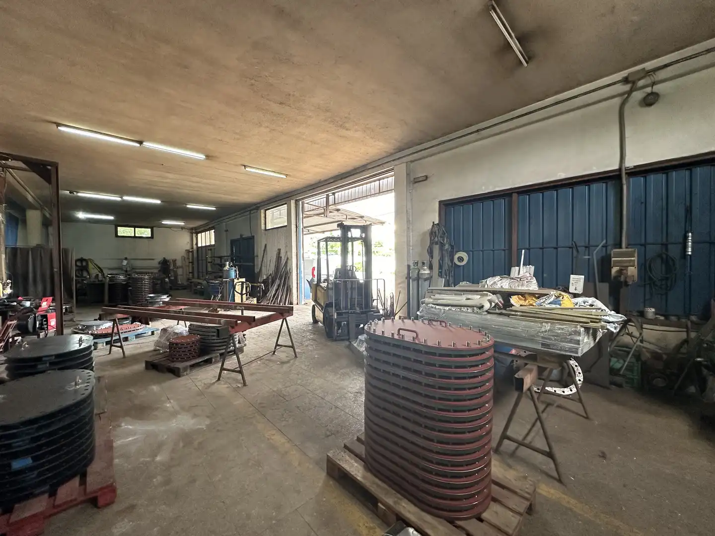 Industrial buildings for sale in O Rosal  