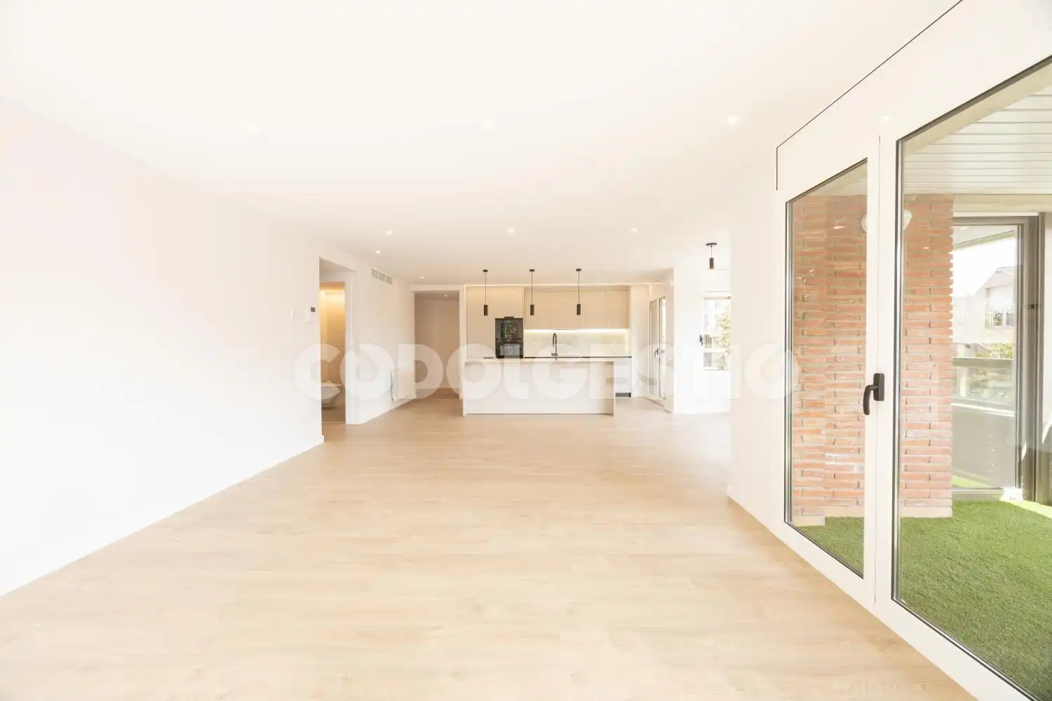 Flat for sale in Ronda Camprodon, 38, Nord