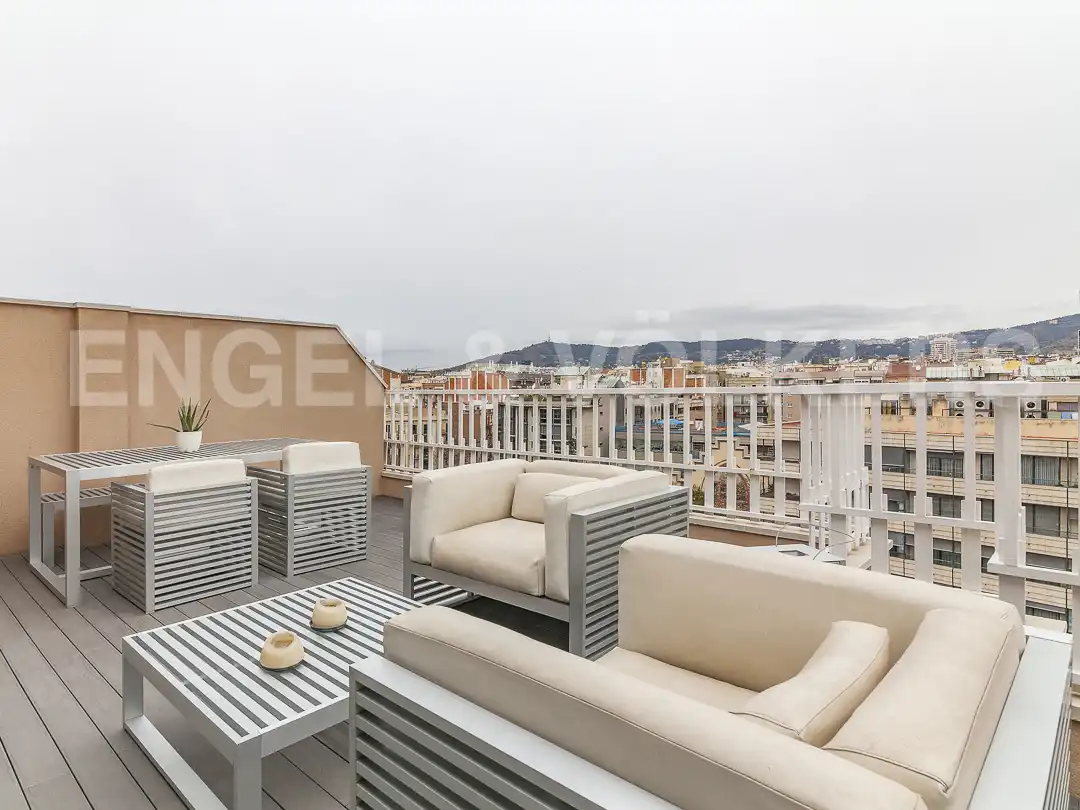 Terrasse von Dachboden zum Verkauf in Barcelona mit Klimaanlage, Heizung und Terrasse