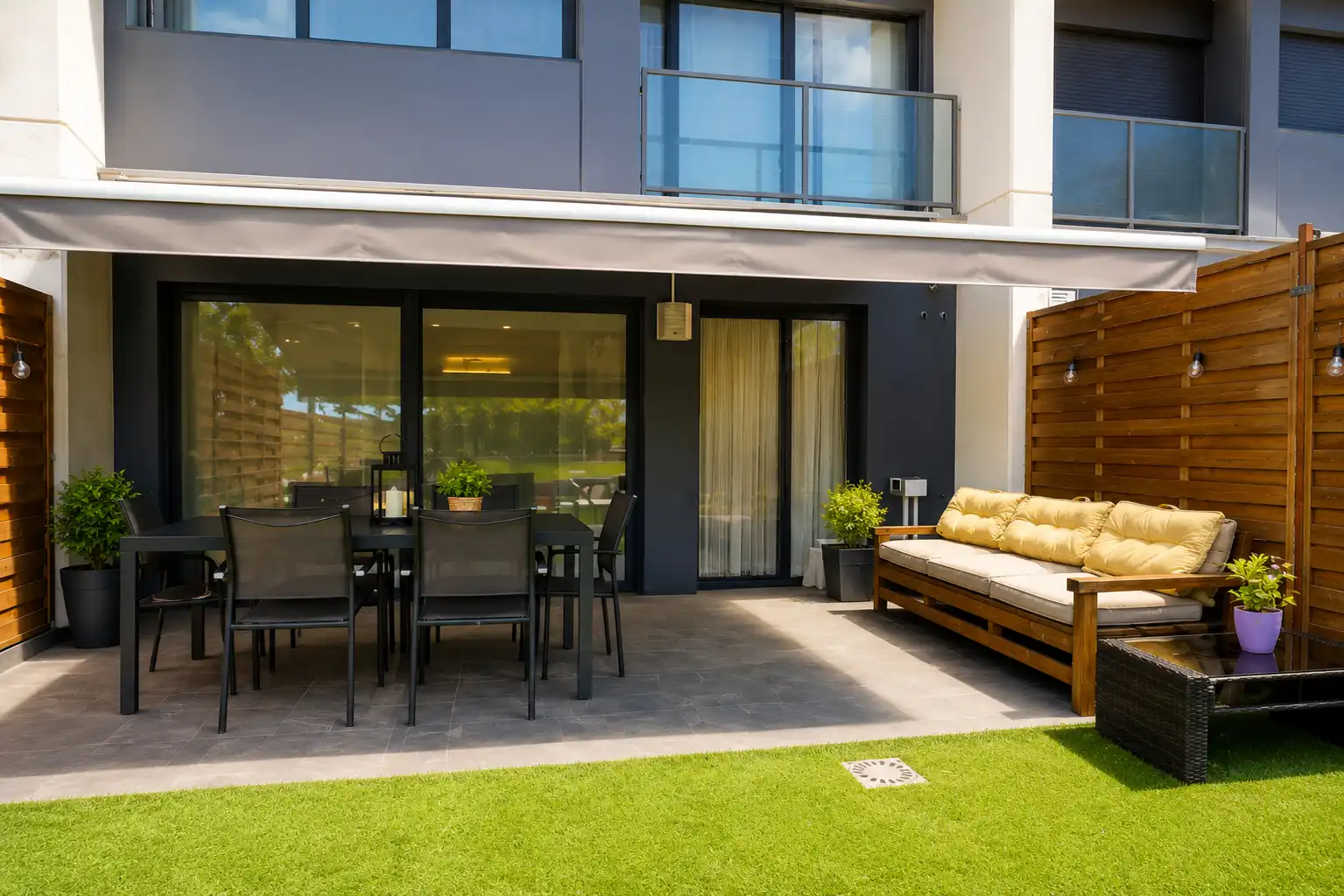 Reihenhaus mit Terrasse zum Verkauf in Carrer de Plàcid Vidal i Rosich, imagen 2
