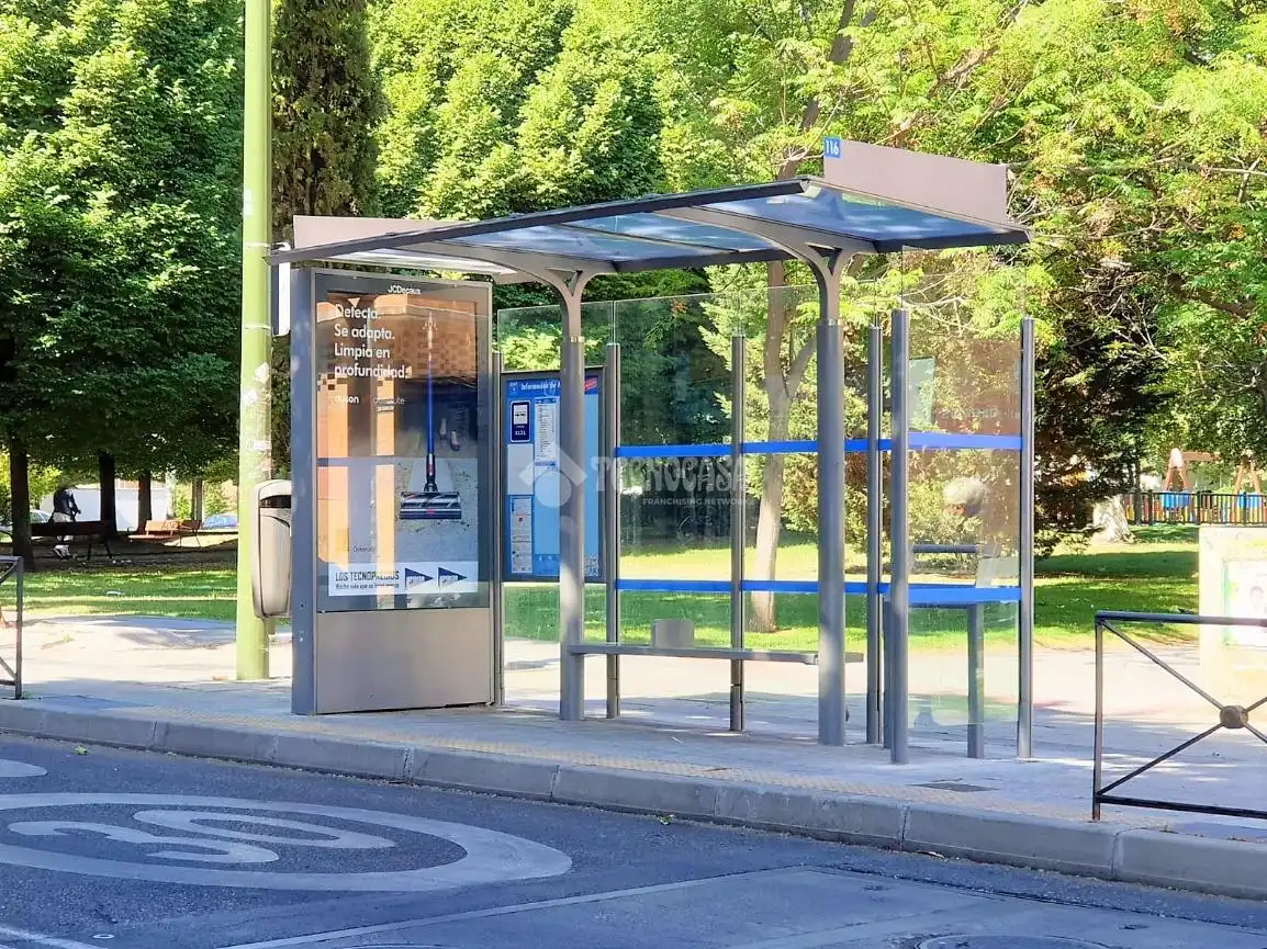 Vista exterior de Pis de lloguer en Madrid amb Calefacció i Terrassa