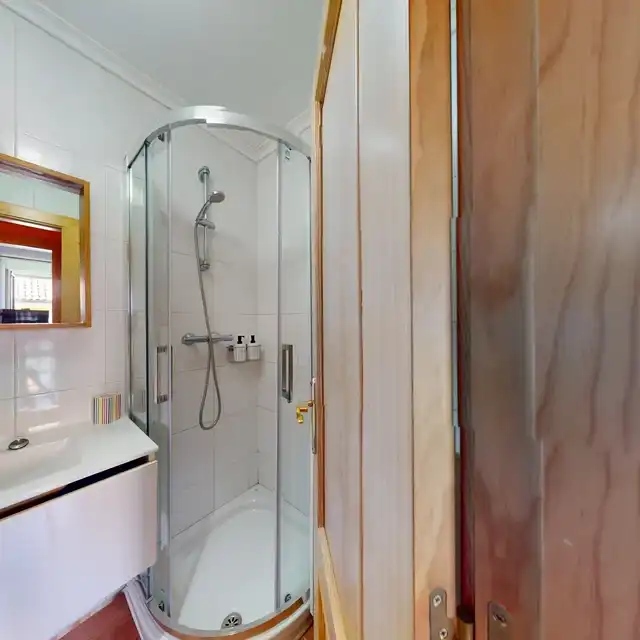 Bany de Apartament en venda en Ruiloba amb Calefacció, Traster i Moblat