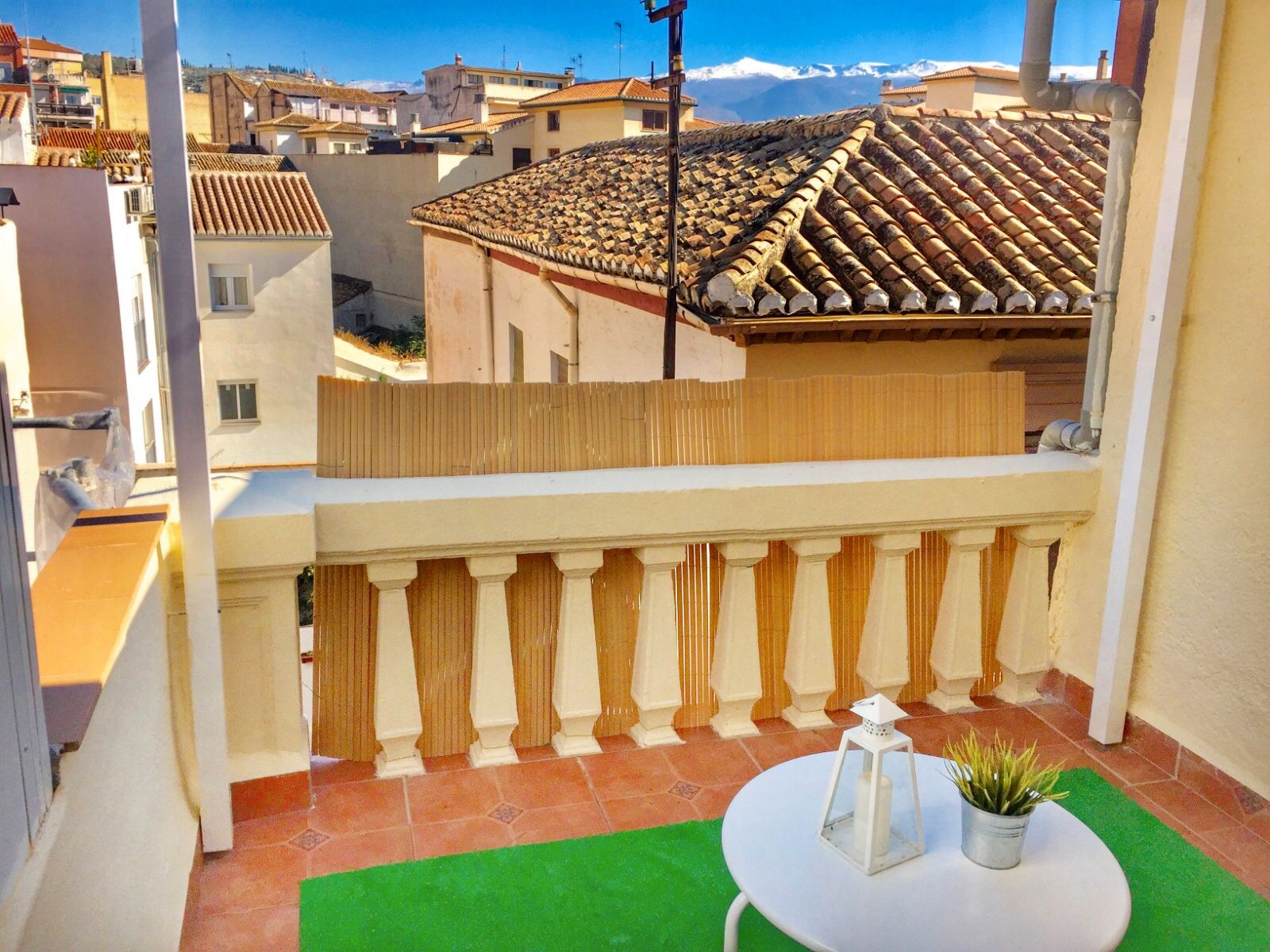 Terrace of Building for sale in  Granada Capital
