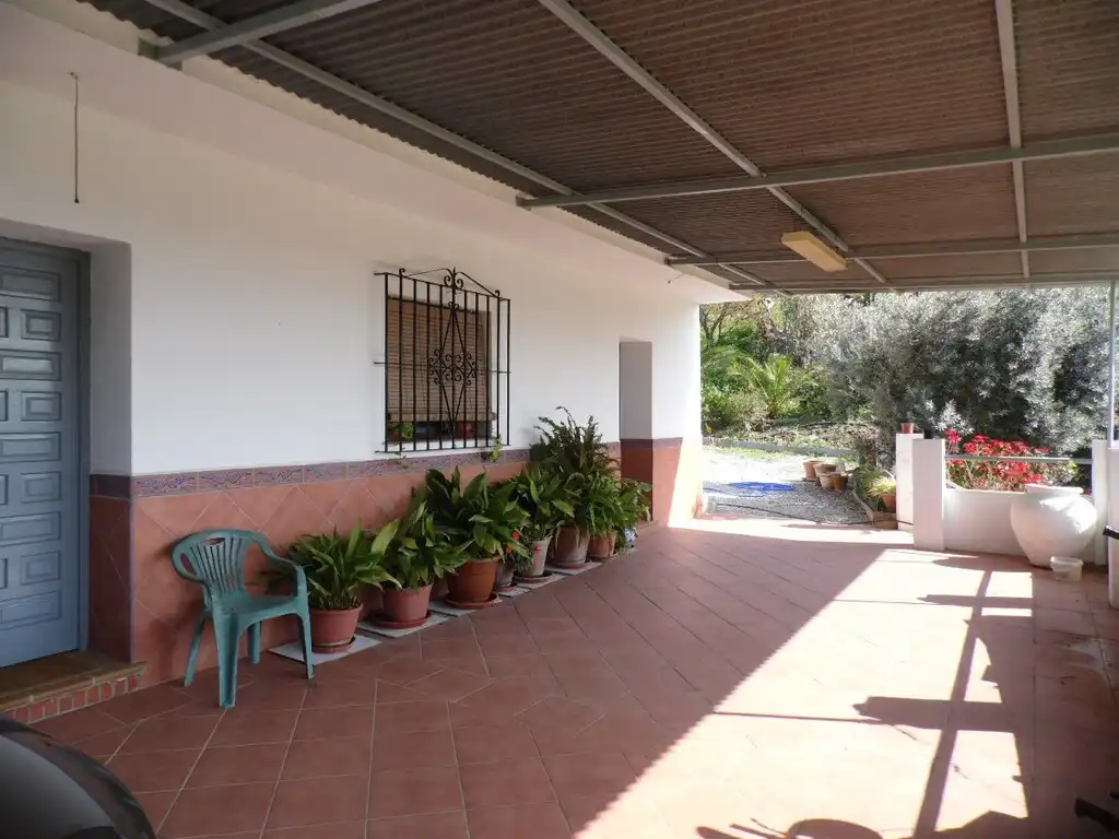 Casa rústica amb jardí en venda a Diseminados, imagen 3