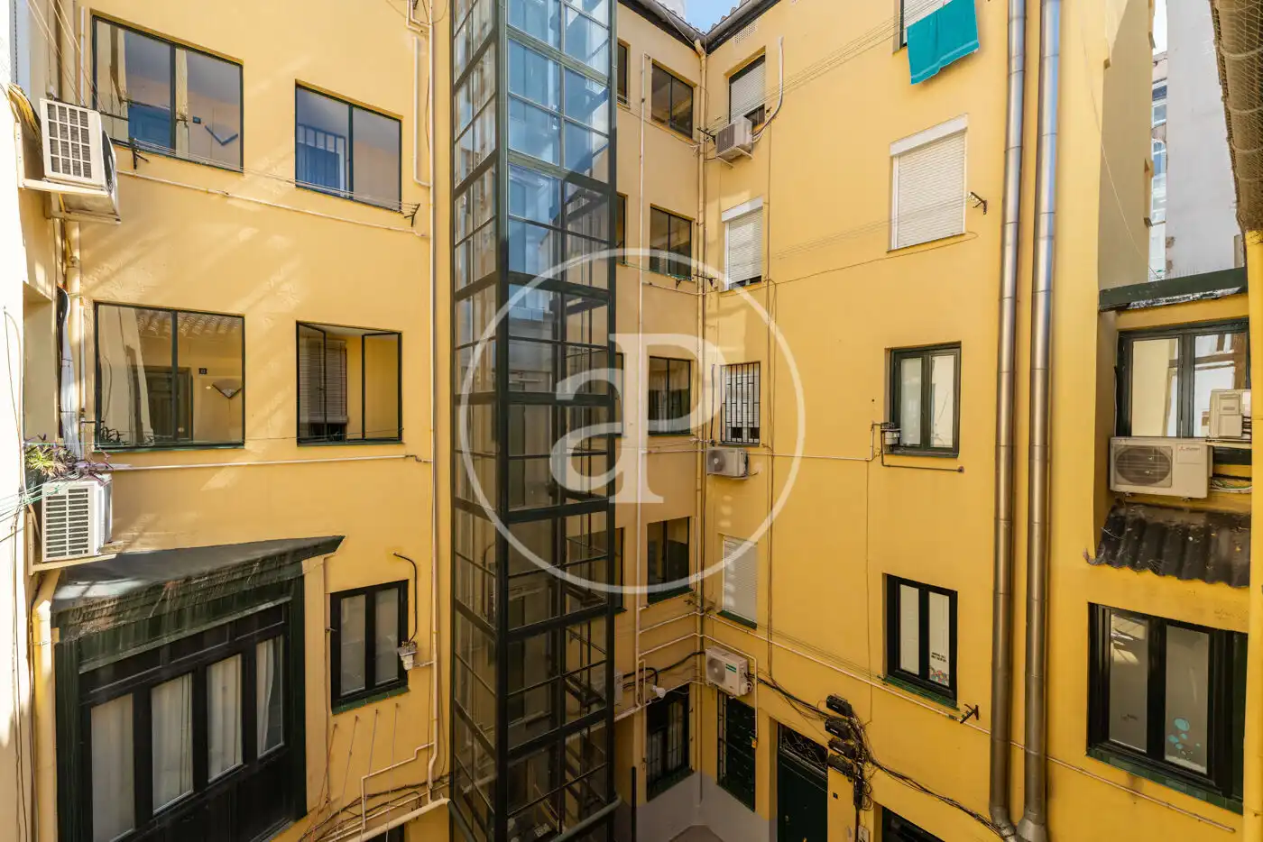 Dúplex de lloguer a C. de Manuela Malasaña, Universidad - Malasaña