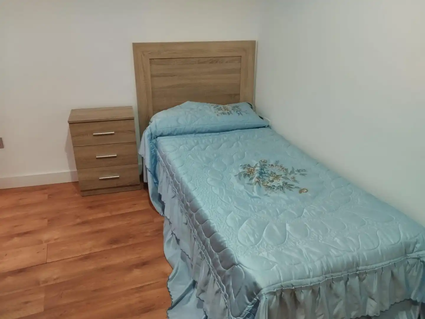 Schlafzimmer von Country house zur Miete in Escúzar mit Heizung, Möbliert und Balkon