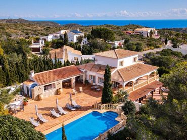 Villa mit Balkon zum Verkauf in Cumbre del Sol