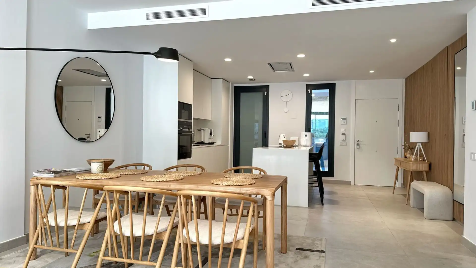 Kitchen of Planta baja for sale in Marbella  with Air Conditioner, Terrace and Storage room