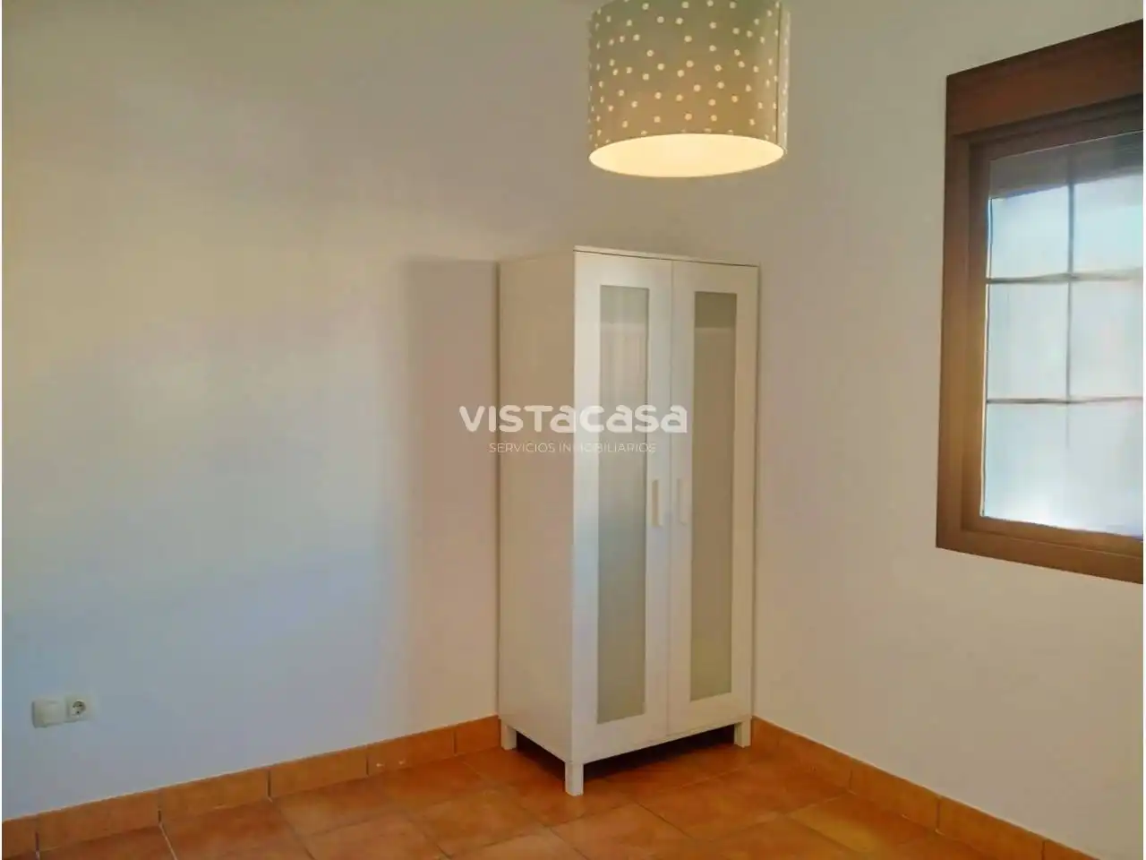 Habitación de Casa adosada de alquiler en Mairena del Alcor con Aire acondicionado, Calefacción y Terraza