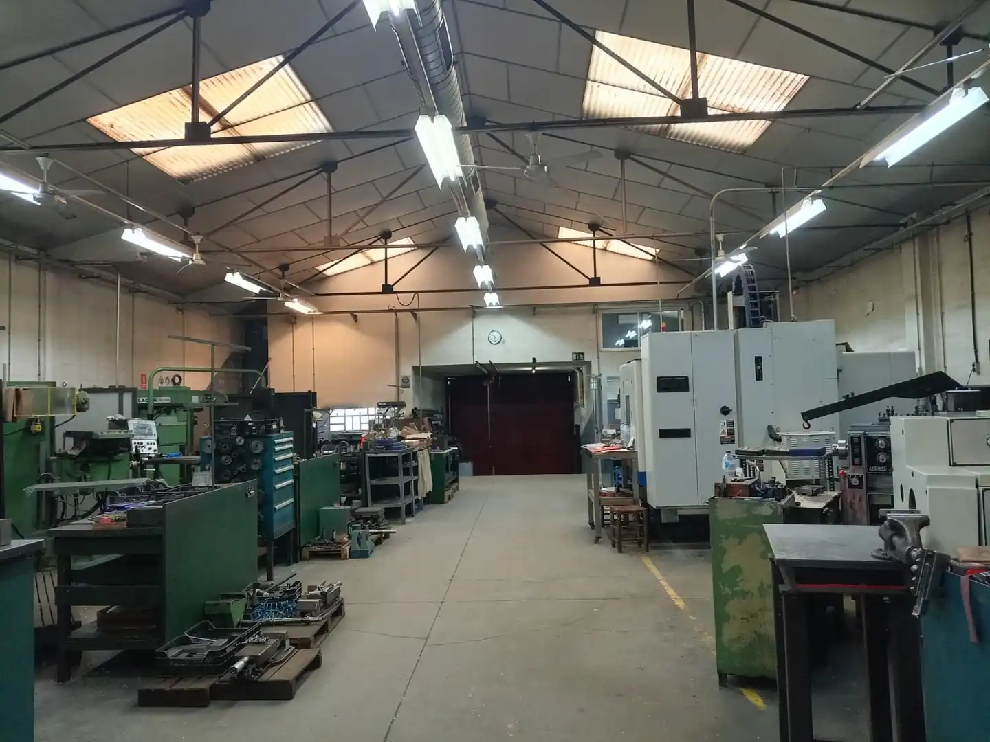 Nau industrial en venda en Sabadell