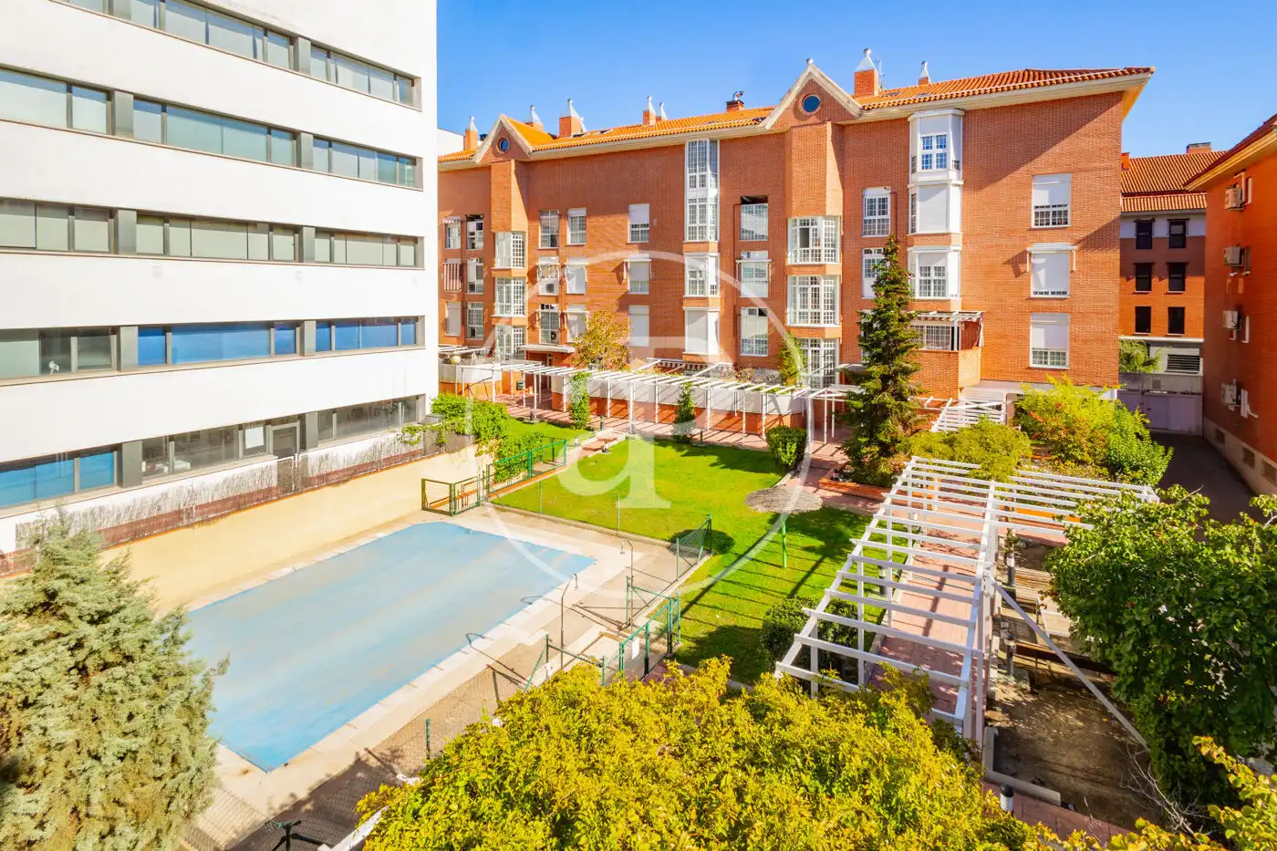 Exterior view of Flat for sale in Retiro