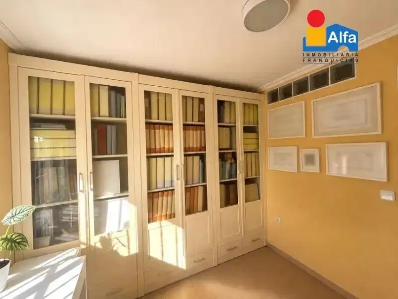 Casa o xalet en venda en Cáceres amb Aire condicionat, Calefacció i Traster