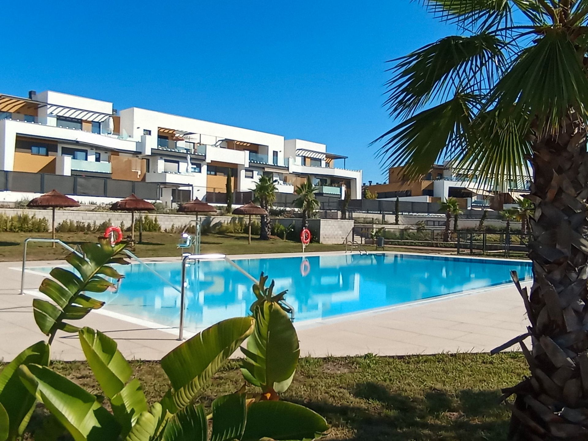 Swimming pool of Flat for sale in  Córdoba Capital  with Air Conditioner, Heating and Private garden