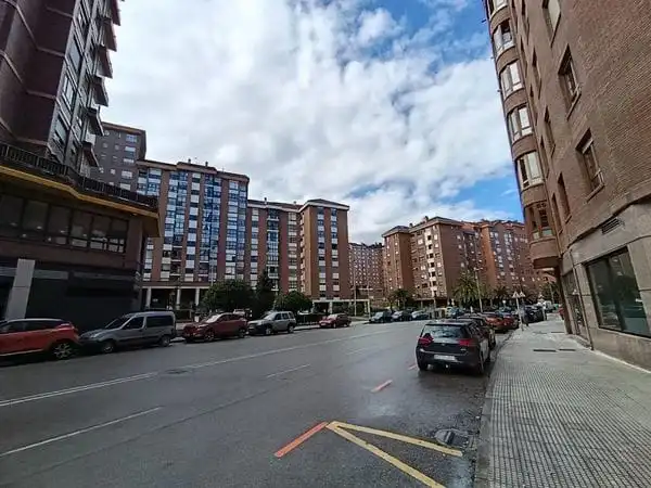 Gewerbefläche zum Verkauf in Calle Fernando Morán 2, imagen 31