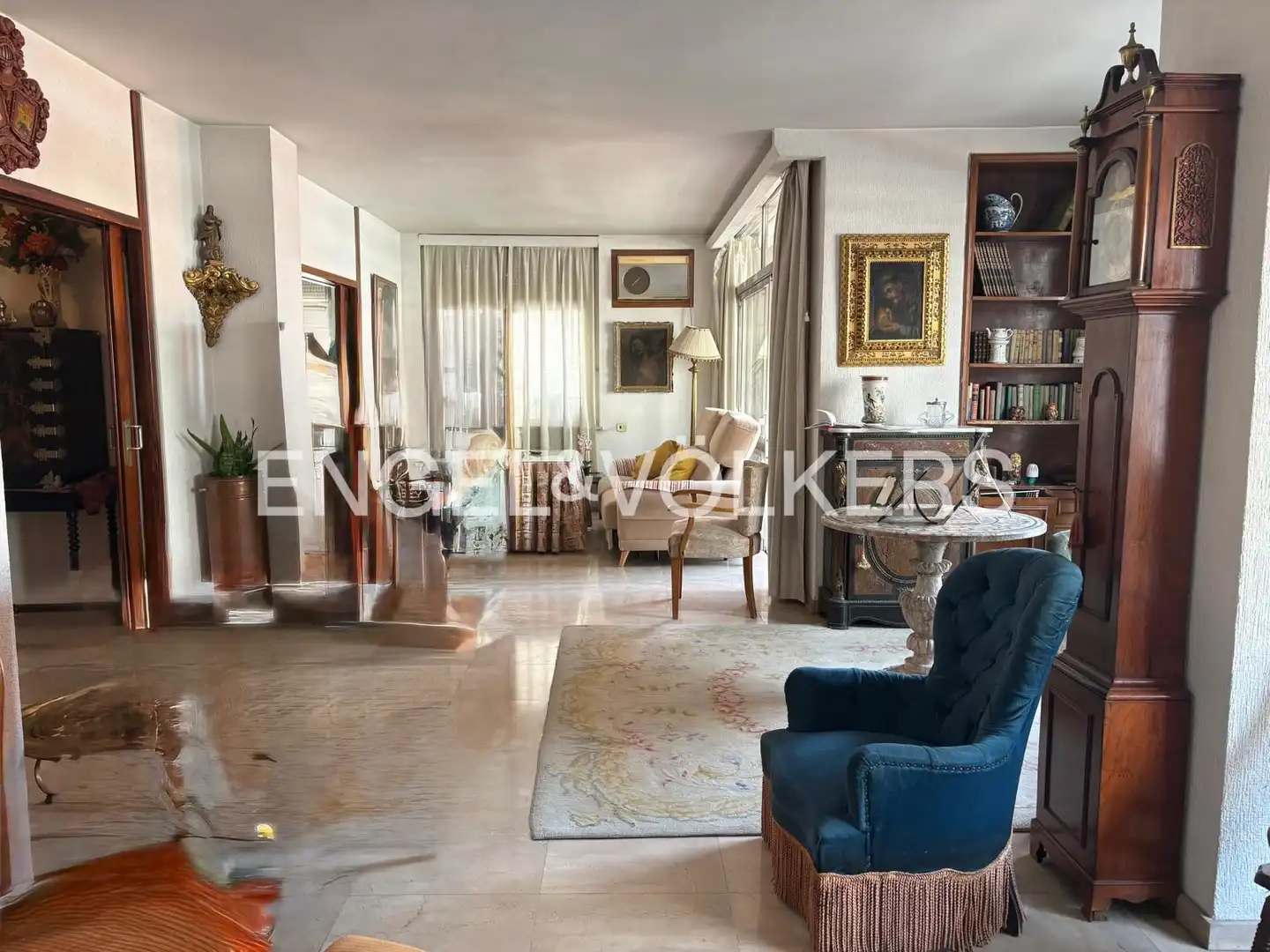 Living room of Flat for sale in  Sevilla Capital  with Heating, Terrace and Balcony