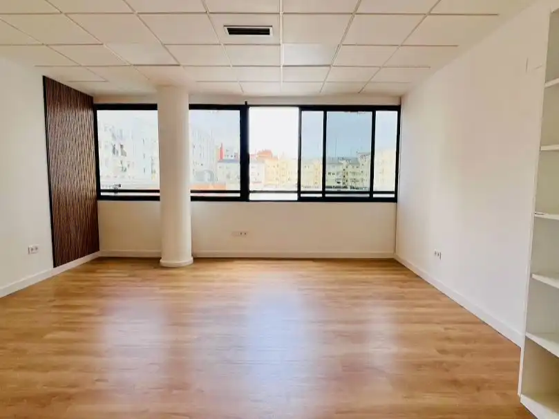 Büro zum Verkauf in  Valencia Capital mit Klimaanlage und Heizung