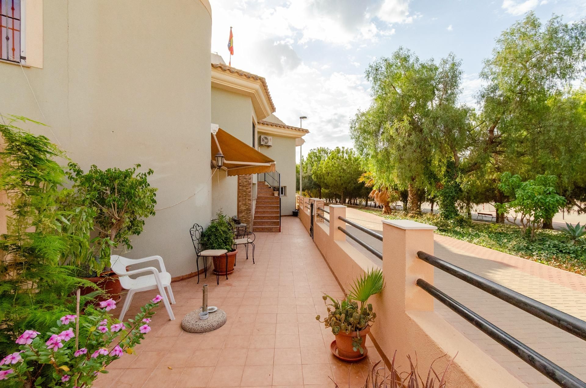 Jardín de Casa o chalet en venta en Cartagena con Aire acondicionado, Jardín privado y Terraza