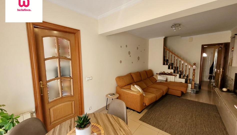 Foto 1 de Casa adosada en venda a Carrer de L'estalvi, 65, Concòrdia, Barcelona