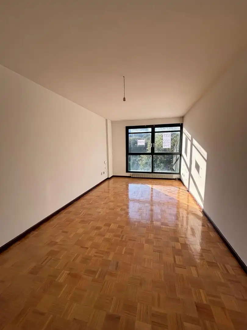 Wohnung mit Terrasse zum Verkauf in Calle José María Martínez Cachero, imagen 2