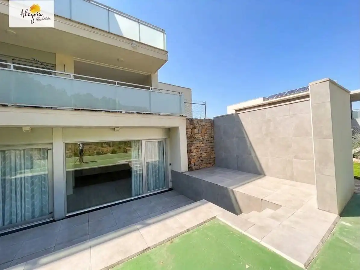 Terraza de Casa o chalet en venta en Chiva con Aire acondicionado, Calefacción y Jardín privado