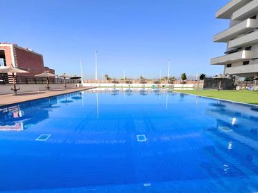 Apartament amb piscina en venda a Calle LUGO