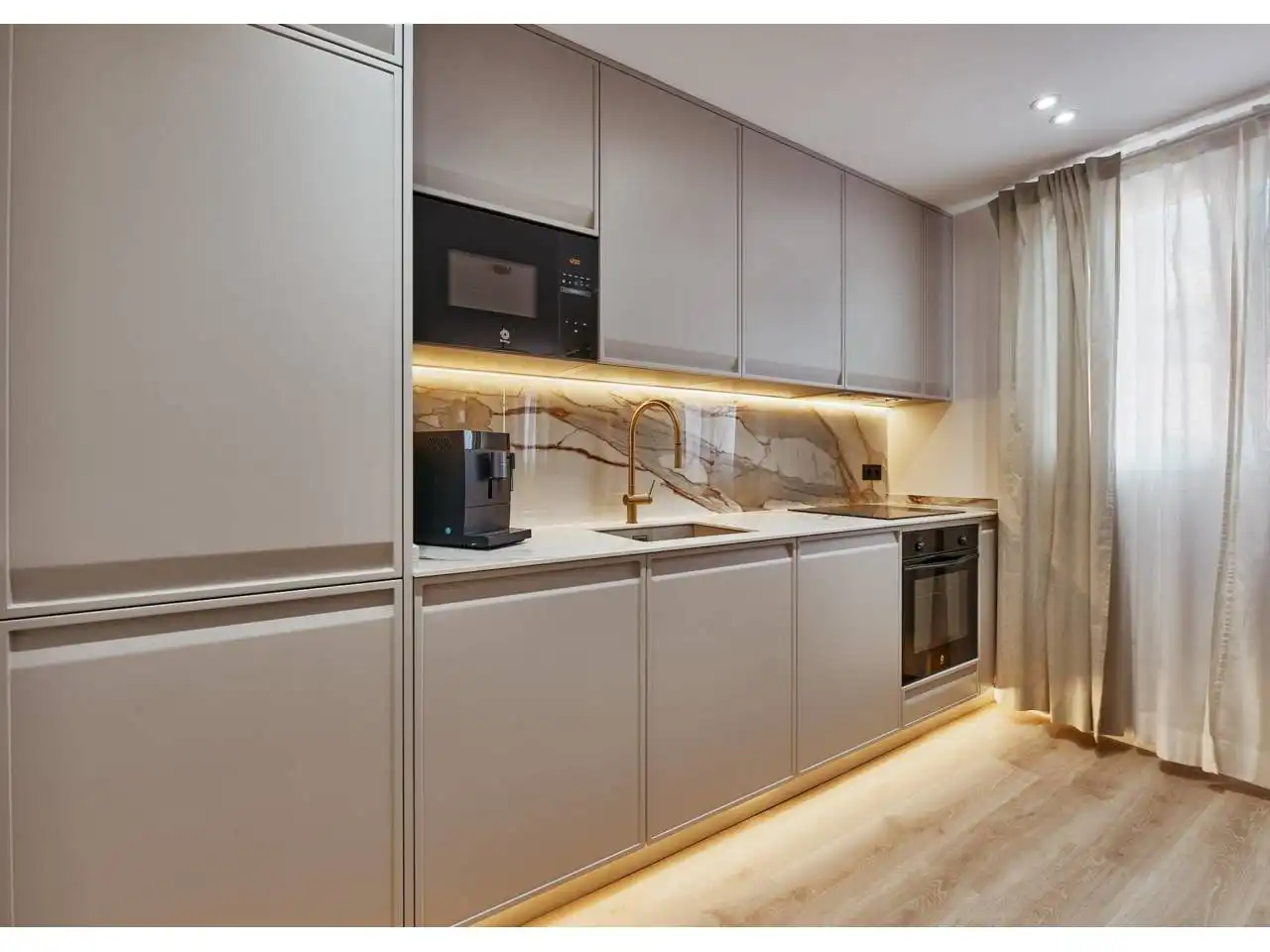 Flat with terrace for sale in Barco, imagen 4