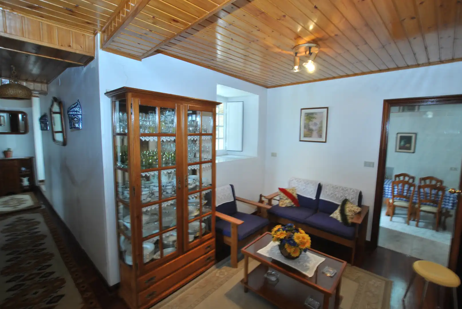 Sala de estar de Casa adosada en venta en A Arnoia con Terraza, Trastero y Horno