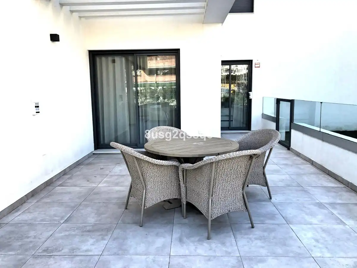 Terrassa de Apartament en venda en Estepona amb Aire condicionat, Terrassa i Moblat