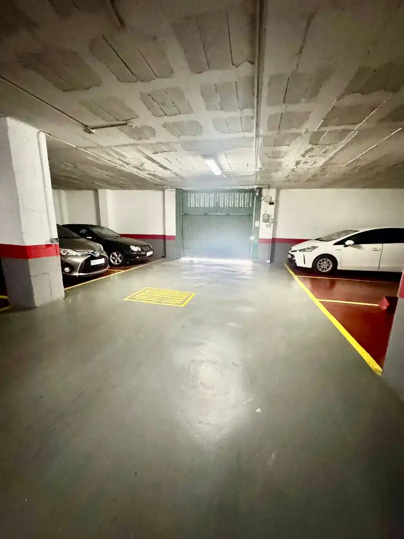 Parking of Flat for sale in Fuengirola  with Air Conditioner, Terrace and Furnished