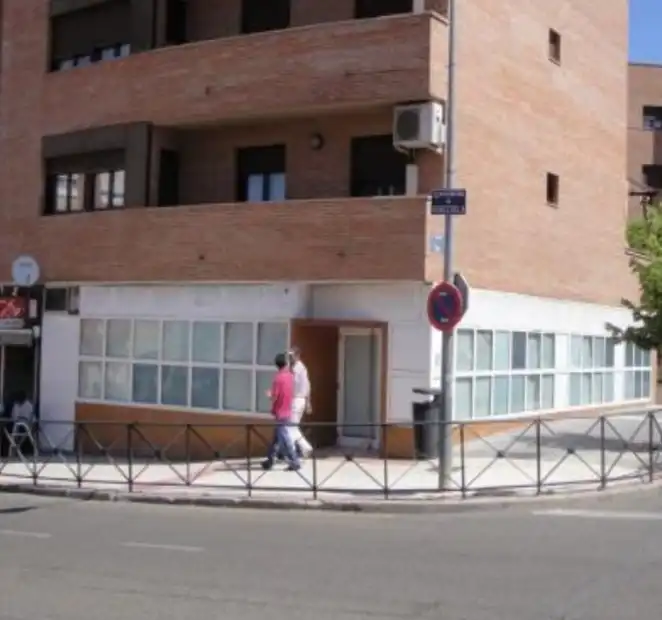 Local comercial en venda a Calle Cuba 1, imagen 4