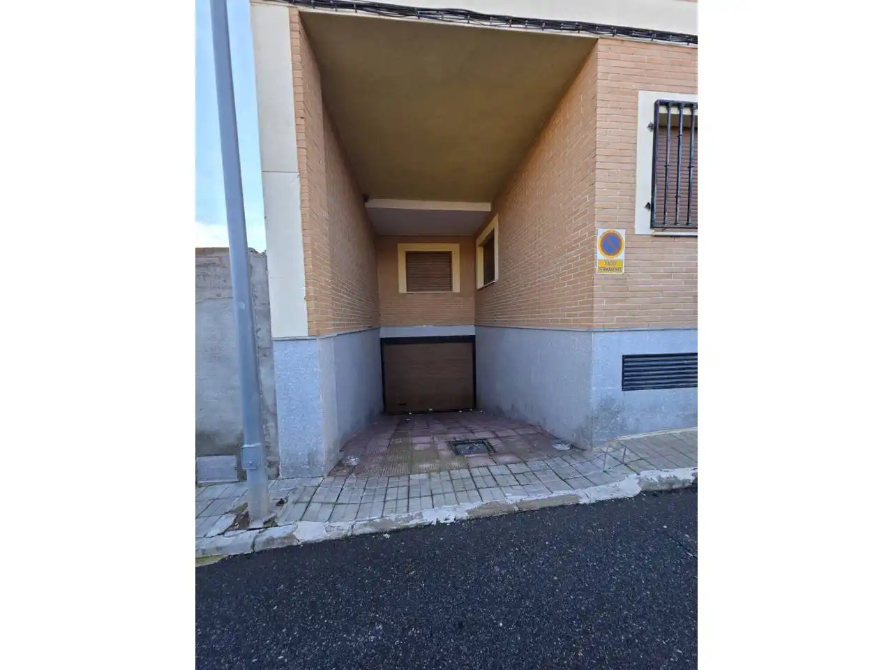 Außenansicht von Gebäude zum Verkauf in Bargas