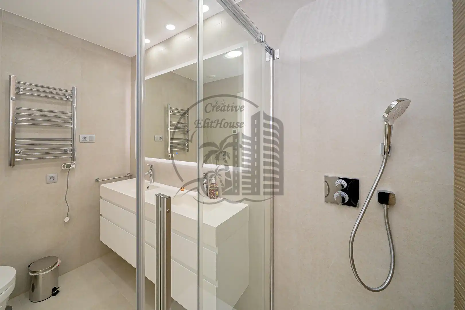 Appartement compact avec piscine à vendre à Carrer de Brasil, imagen 23