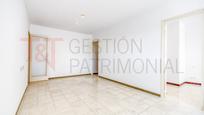 Flat for sale in Manresa  with Oven